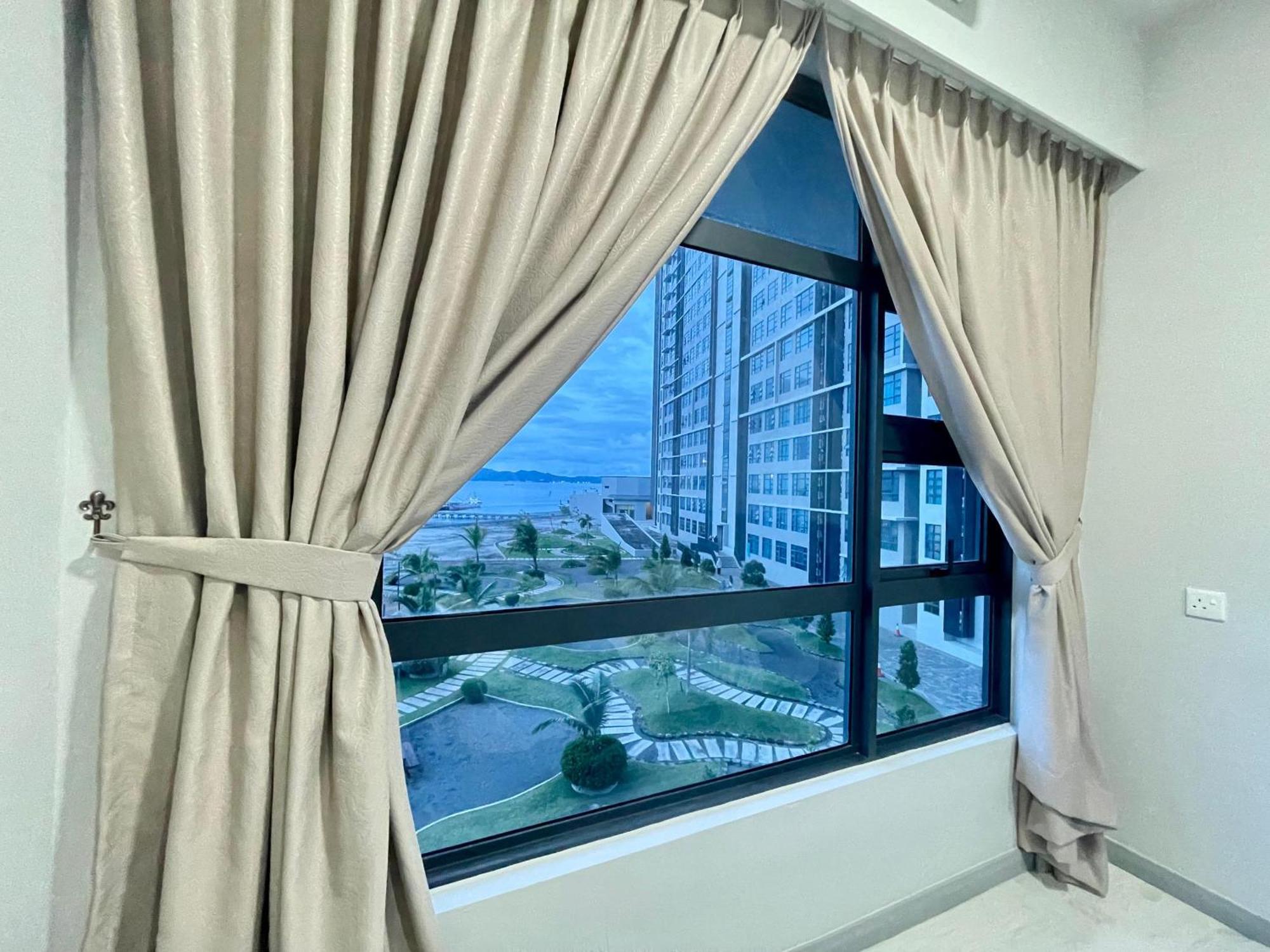 Apartment Jesselton Quay Sea & Pool View For 6 Pax Kota Kinabalu