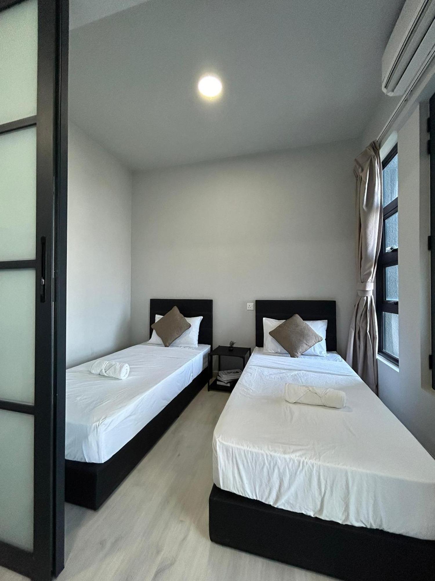 Apartment Jesselton Quay Sea & Pool View For 6 Pax *